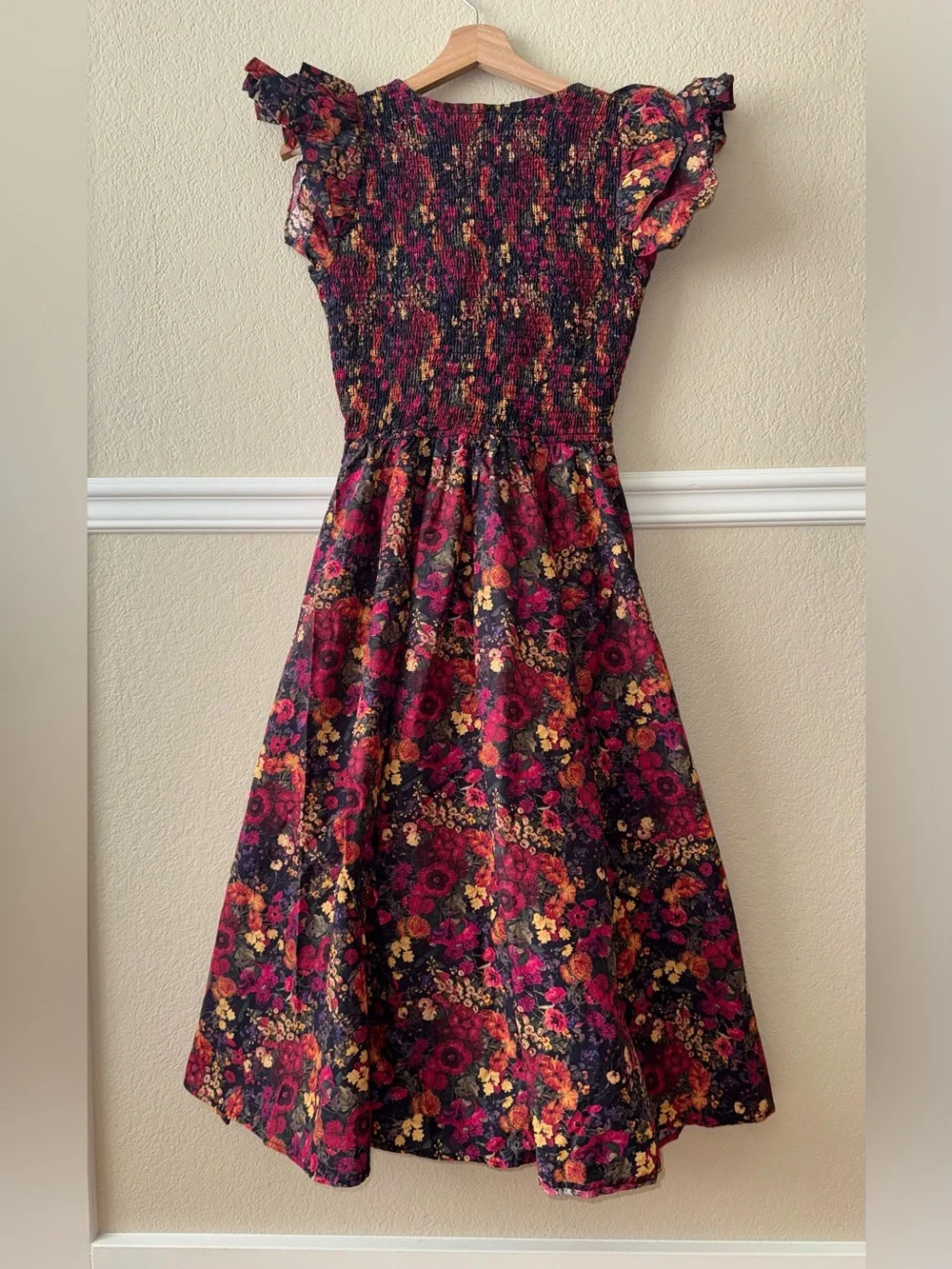 Ivy City Co. 100% Cotton Hattie Dress in Night Garden Floral Smocked Midi Small - Picture 4 of 9